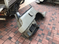 右リアフェンダー SUBARU LANCASTER OEM 51410AE160 BH9 1998 Beige 8L5