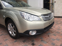 フロントバンパー SUBARU OUTBACK OEM 57702AJ020G3  57731AJ480 57731AJ490 84501AG081 84501AG091 BRF 2009 gold D6H
