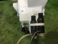 ウォッシャータンク SUBARU OUTBACK OEM 86631AJ020 86611AG220 86611AJ100 BRF 2009 EZ36