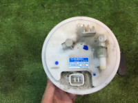 燃料ポンプ SUBARU OUTBACK OEM 42021AJ010 42022YC010 BRF 2009 EZ36