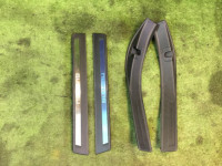 Накладки на пороги 94060AJ070 94061AJ020 94061AJ030 SUBARU OUTBACK