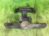 MTクロスメンバー SUBARU LEGACY OEM 41022AC180 41011AE020 41021AC240 41011AE050 BH5 1998 EJ208