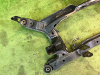 Crossmember задняя SUBARU LEGACY OEM 20152AE000 BH5 1998 EJ208