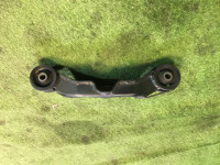 Differential mount SUBARU LEGACY OEM 41310AE011 BH5 1998 EJ208
