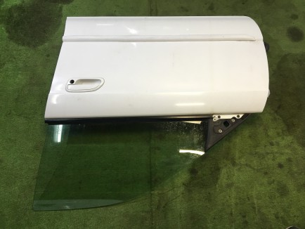 左前门 SUBARU LEGACY OEM 60009AE010 61280AE010 BH5 1998 Whait 51E