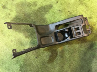 Cup holder SUBARU LEGACY OEM 92132AE000ML 66150AE020ML BH5 1998 Whait 51E