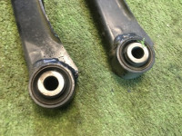 Braços de suspensão traseiros SUBARU LEGACY OEM 20250AE020 20250AE040 20250AE010 20250AE000 BH5 1998 EJ208