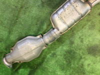 Средняя часть глушителя SUBARU LEGACY OEM 44200AE021 BH5 1998 EJ208