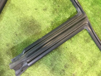 Borracha da porta direita SUBARU LEGACY OEM 63521AE020 BH5 1998 Whait 51E
