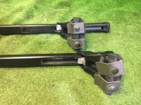 Рейлинги поперечные THULE SUBARU LEGACY OEM E3617AE520 BH5 2001 Silver 01G