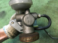 Главный цилиндр сцепления SUBARU LEGACY OEM 37230AE020 BH5 1998 EJ208