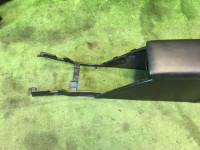 グローブボックス・アームレスト SUBARU LEGACY B4 OEM 92111AE010ML BE9 2001 Silver 01G