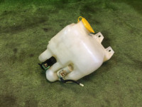 กระปุกน้ำฉีดกระจก SUBARU LEGACY B4 OEM 86610AE010 BE9 2001 EJ254