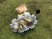 Бензонасос SUBARU LEGACY B4 OEM 42021AE000 42022AE000 BE9 2001 EJ254