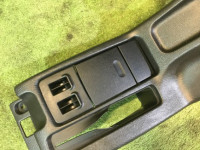 杯架 SUBARU LEGACY B4 OEM 66150AE020ML 92132AE000ML BE9 2001 Silver 01G