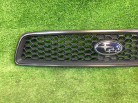 Решетка радиатора SUBARU LEGACY B4 OEM 91121AE230 BE9 2001 Silver 01G