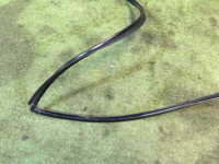 คิ้วกระจกบังลมหลัง SUBARU LEGACY B4 OEM 65158AE000 BE9 2001 Silver 01G
