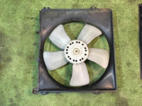 Ventiladores del radiador SUBARU LEGACY OEM 45121AA052 45137AC010 73042AA001 73031GA130 73043AA010 BG9 1995 EJ25D