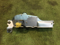 Моторчик заднего дворника SUBARU LEGACY OEM 86511AE010 BH5 1998 EJ208