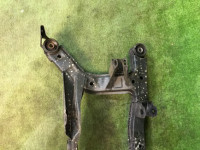 Crossmember задняя SUBARU LEGACY OEM 20152AE000 BH5 2000 EJ206