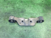 Подушка редуктора SUBARU LEGACY OEM 41310AE002 BH5 2000 EJ206