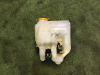 玻璃水壶 SUBARU LEGACY OEM 86610AE010 BH5 2000 EJ206