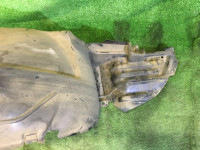 Подкрылок передний правый SUBARU LEGACY OEM 59110AE000 BH5 2000 arctic silver M 792
