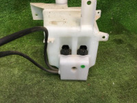 Washer bottle SUBARU OUTBACK OEM 86631AG000 86611AG010 86611AG000 86611AG000 BP9 2006 EJ253
