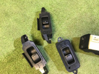 กล่องควบคุมกระจกไฟฟ้า SUBARU OUTBACK OEM 83071AG080 83071AG040 BP9 2006 EJ253