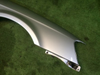 Крыло переднее правое SUBARU LEGACY OEM 57120AE001 BH5 2000 arctic silver M 792