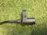 Датчик ABS передний правый SUBARU LEGACY B4 OEM 27540AE000 BE9 2001 EJ254