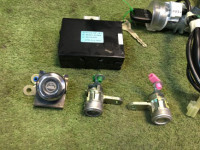 Комплект замков SUBARU LEGACY B4 OEM 57491AE100 BE5 BE9 2000 Silver 792