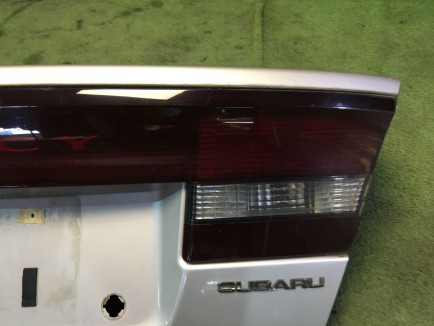 Крышка багажника SUBARU LEGACY B4 OEM 57501AE040 84251AE03A BE5 2000 Silver 792