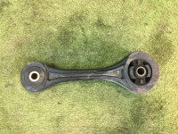 Подушка акпп верхняя 41040AE000 SUBARU LEGACY B4