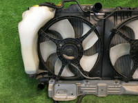 Radiador do motor SUBARU LEGACY B4 OEM 45111AE021 BE5 BH5 2000 EJ206