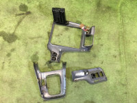 Рамка магнитофона комплект SUBARU LEGACY B4 OEM 66050AE040 66060AE110 66150AE080 94110AE140 BE5 2000 Silver 792