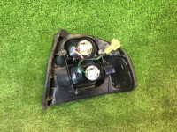 Farolim traseiro esquerdo SUBARU LEGACY B4 OEM 84201AE05A BE5 BE9 2000