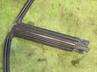 Right door seal SUBARU LEGACY B4 OEM 63531AE000 BE5 BE9 2000 Silver 792