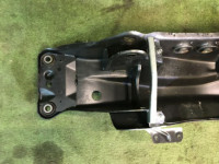 托梁 задняя SUBARU LEGACY OEM 20151AC002 BD9 BG9 BG5 BD5 1997 EJ25D