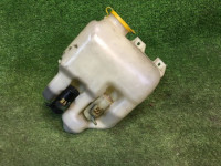 Бачок омывателя SUBARU LEGACY OEM 86610AC000, 86610FC000 BD9 1997 EJ25D