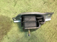 Подушка двс левая 41022FA000 SUBARU LEGACY
