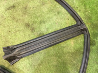 左车门密封条 SUBARU LEGACY OEM 62710AC010 BD9 1997 green 51D