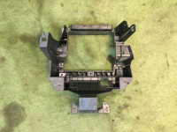 Крепление магнитофона 66204AG040 SUBARU LEGACY