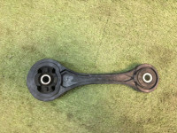 Подушка акпп верхняя 41040FE000 SUBARU LEGACY