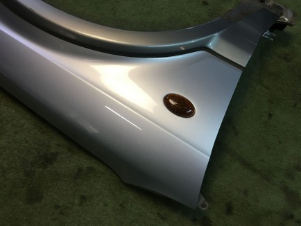 Right front fender SUBARU LANCASTER OEM 57120AE021 BHE BH9 2001 Silver 1U2