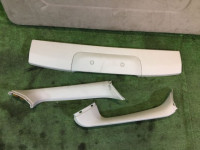 Tapizado del portón SUBARU LANCASTER OEM 94320AE011AD, 94310AE020GF, 94310AE030GF, 94310AE000GF BHE BH9 2001 Silver 1U2
