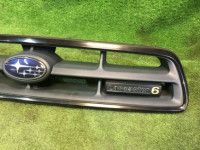 Решетка радиатора SUBARU LANCASTER OEM 91121AE260 BHE BH9 2001 Silver 1U2