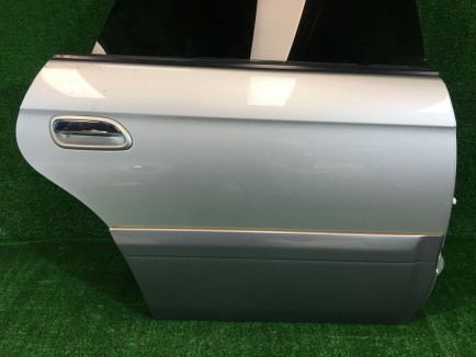 右后门 SUBARU LANCASTER OEM 62011AE060, 60400AE420, 91111AE060LG BH9 BHE 2000 grey 9G9