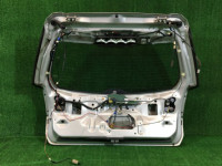 尾门 SUBARU LANCASTER OEM 60800AE040, 63011AE020, 84251AE060 BH9 BHE BH5 2000 grey 9G9