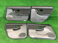 Обшивка дверей 94210AE680AC, 94210AE690AC, 94220AE480AC, 94220AE490AC SUBARU LANCASTER